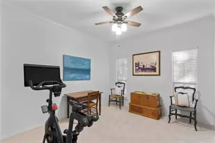 901 Longmire Rd, Conroe, TX 77304 - Photo 18