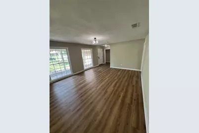 502 Meadowbrook Drive, Longview, TX 75601 - Photo 8