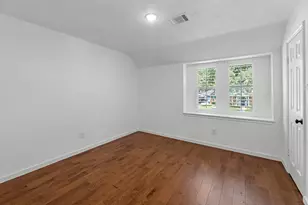 8011 Liberty Elm Ct, Spring, TX 77379 - Photo 32