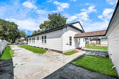 3321 Michigan Street, Baytown, TX 77520 - Photo 36