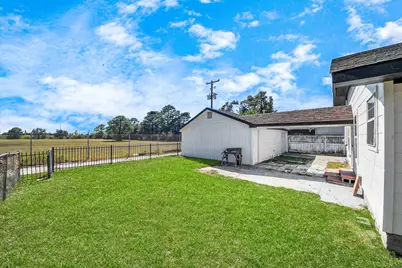 3321 Michigan Street, Baytown, TX 77520 - Photo 32