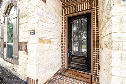 9214 Holloway Cliff Lane, Cypress, TX 77433 - Photo 10