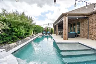 9214 Holloway Cliff Ln, Cypress, TX 77433 - Photo 1