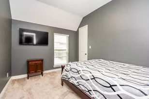 9214 Holloway Cliff Ln, Cypress, TX 77433 - Photo 18