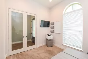 9214 Holloway Cliff Ln, Cypress, TX 77433 - Photo 12