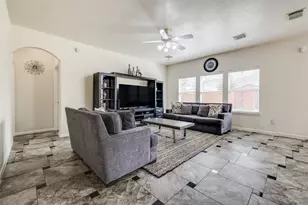 10139 Twila Springs Ct, Houston, TX 77095 - Photo 4