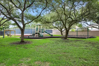 814 Palm Grove Circle, Sugar Land, TX 77498 - Photo 40