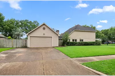 814 Palm Grove Circle, Sugar Land, TX 77498 - Photo 34