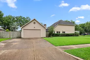 814 Palm Grove Cir, Sugar Land, TX 77498 - Photo 34