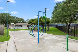 814 Palm Grove Cir, Sugar Land, TX 77498 - Photo 38