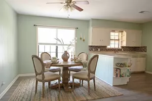 713 Burleson St, Brenham, TX 77833 - Photo 2