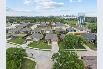 1302 Lake Mija Court, Seabrook, TX 77586 - Photo 2