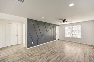 7811 St Louis St, Houston, TX 77028 - Photo 14