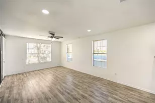 7811 St Louis St, Houston, TX 77028 - Photo 14