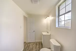 7811 St Louis St, Houston, TX 77028 - Photo 8