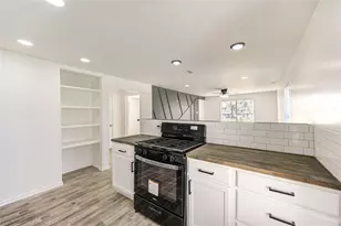 7811 St Louis St, Houston, TX 77028 - Photo 20