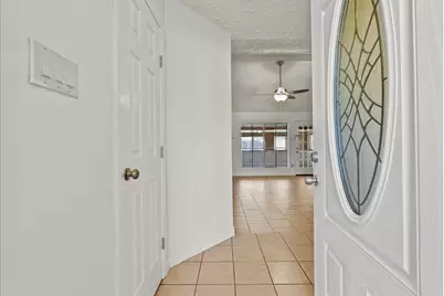 2919 Marlin Court, League City, TX 77573 - Photo 2