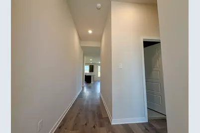 603 Rockbridge Drive, Huntsville, TX 77340 - Photo 2