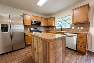 9881 Hyacinth Way, Conroe, TX 77385 - Photo 2