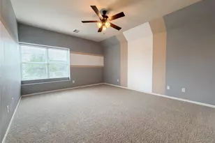 9881 Hyacinth Way, Conroe, TX 77385 - Photo 6