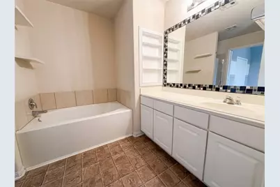 9881 Hyacinth Way, Conroe, TX 77385 - Photo 14