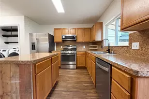 9881 Hyacinth Way, Conroe, TX 77385 - Photo 10