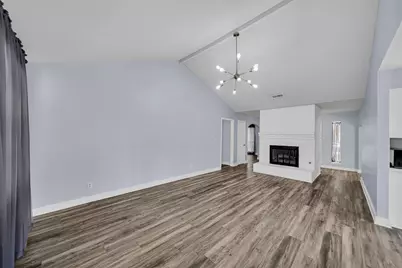 9214 Sharpcrest Street, Houston, TX 77036 - Photo 6