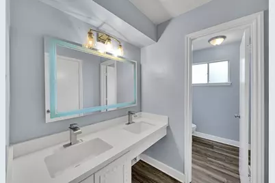 9214 Sharpcrest Street, Houston, TX 77036 - Photo 20