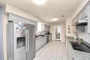 12415 Campos Dr, Houston, TX 77065 - Photo 18