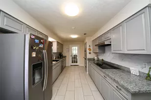 12415 Campos Dr, Houston, TX 77065 - Photo 16