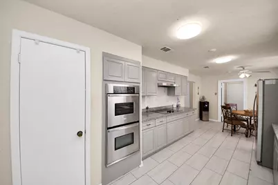 12415 Campos Drive, Houston, TX 77065 - Photo 20