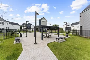 8303 Springwood Crk Ln, Houston, TX 77055 - Photo 24