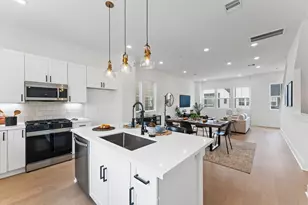 8303 Springwood Crk Ln, Houston, TX 77055 - Photo 14