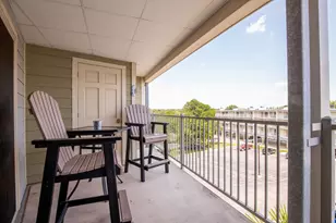 500 N Market St, New Braunfels, TX 78130 - Photo 18