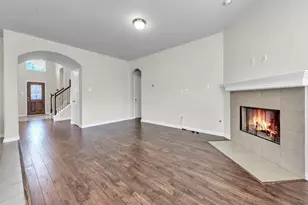 12014 Rockridge Falls Dr, Tomball, TX 77375 - Photo 4
