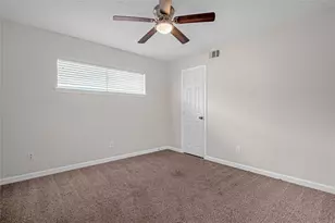 18230 Caprice Ln, Houston, TX 77058 - Photo 26