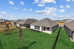 27531 Sunterra Village Dr, Katy, TX 77493 - Photo 30