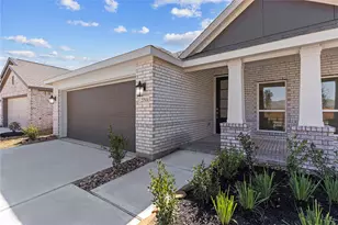 27531 Sunterra Village Dr, Katy, TX 77493 - Photo 2