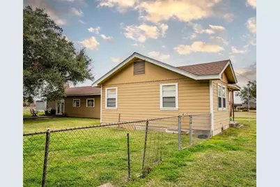 118 Cedar Vale Road, Bay City, TX 77414 - Photo 6