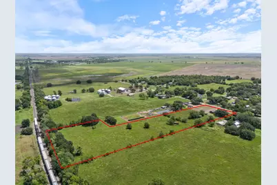 118 Cedar Vale Road, Bay City, TX 77414 - Photo 2