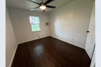 2117 Russell Street, Houston, TX 77026 - Photo 10
