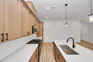 6511 Old Olive Tree Dr, Houston, TX 77091 - Photo 14