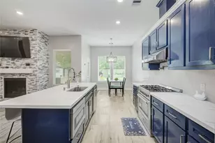 11707 Barwood Bend Dr, Houston, TX 77065 - Photo 32