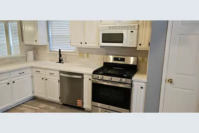 14602 Coolridge Court, Houston, TX 77062 - Photo 2