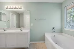 98 E Stedhill Loop, The Woodlands, TX 77384 - Photo 22