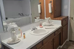 1930 5th St, Hempstead, TX 77445 - Photo 16