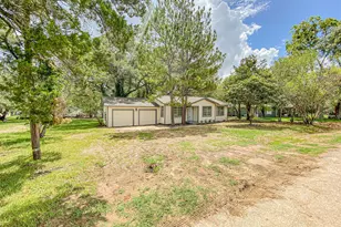 3815 Commerce St, Damon, TX 77430 - Photo 10