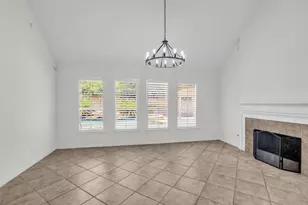 79 W Shale Creek Cir, The Woodlands, TX 77382 - Photo 20