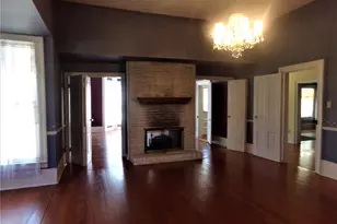 300 S Summit St, Weimar, TX 78962 - Photo 10