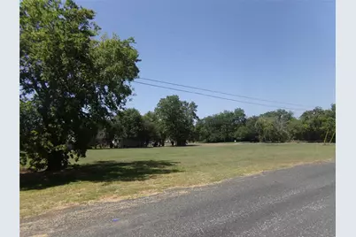 300 S Summit Street, Weimar, TX 78962 - Photo 28